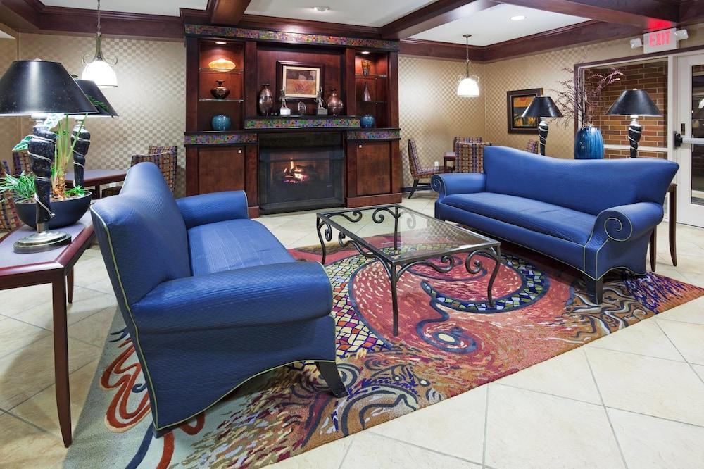 Holiday Inn Conference Center Marshfield, An Ihg Hotel Exteriér fotografie