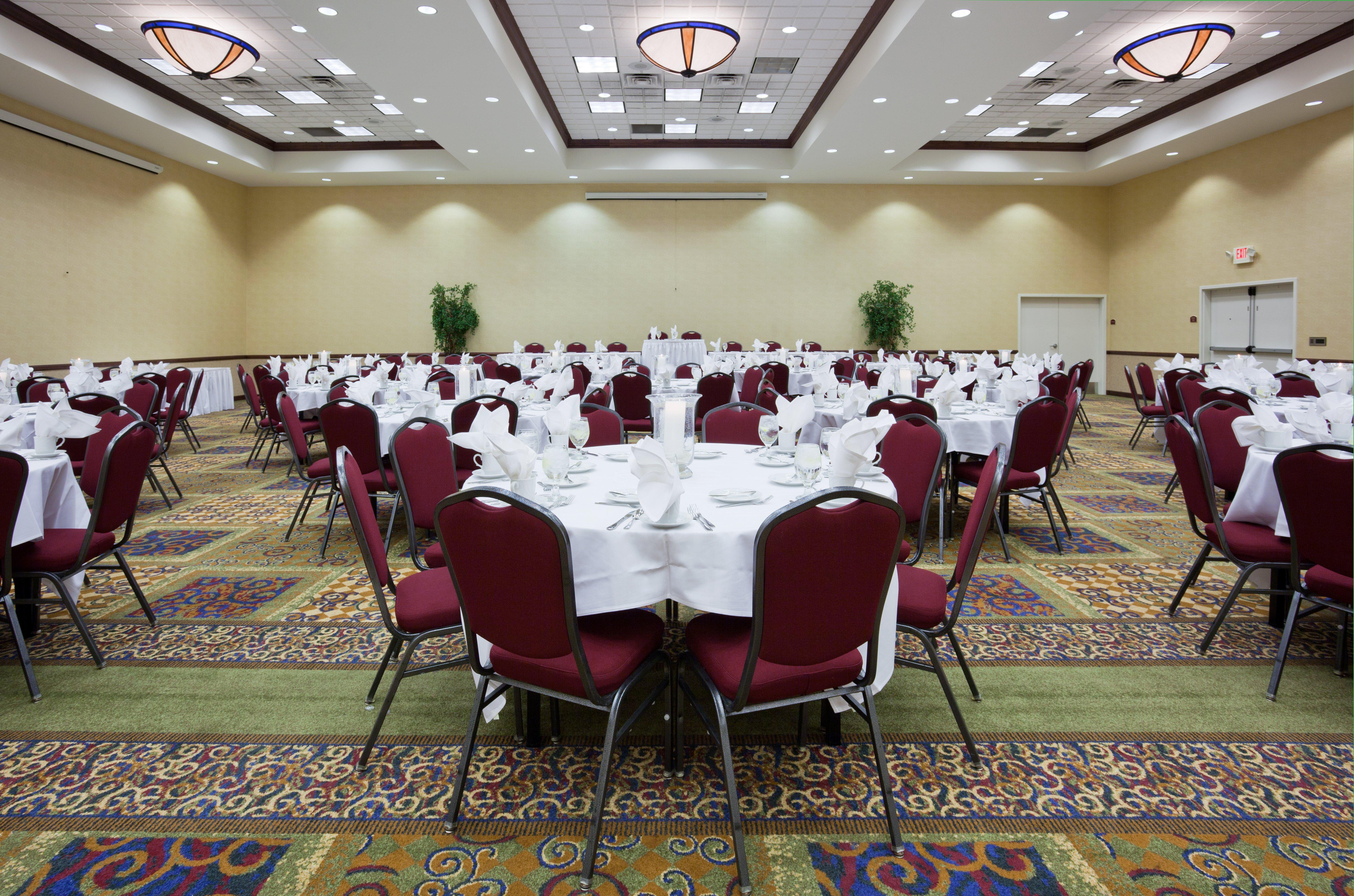 Holiday Inn Conference Center Marshfield, An Ihg Hotel Exteriér fotografie