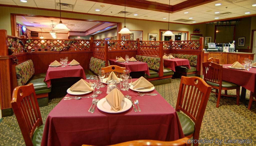 Holiday Inn Conference Center Marshfield, An Ihg Hotel Exteriér fotografie