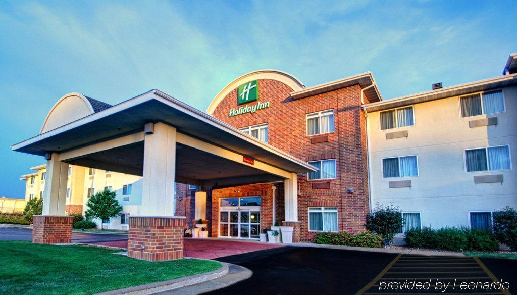 Holiday Inn Conference Center Marshfield, An Ihg Hotel Exteriér fotografie